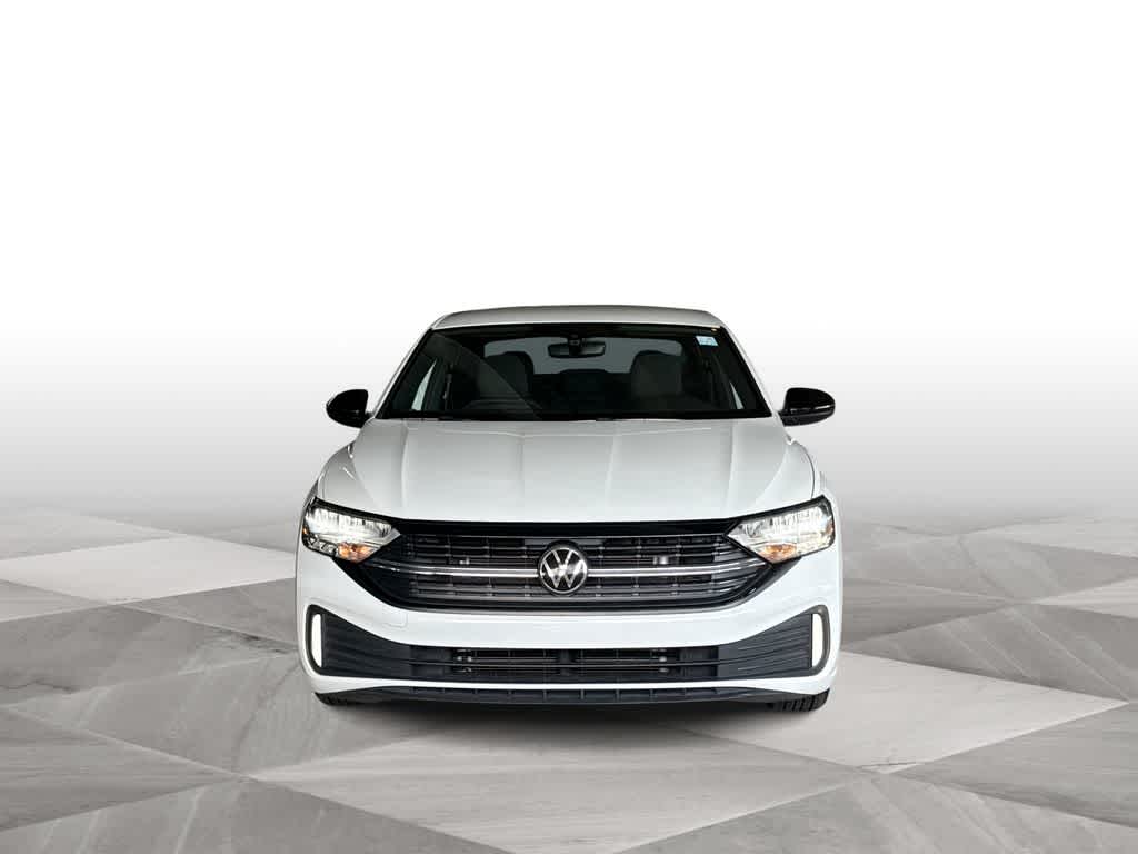 Thumbnail: 2023 Volkswagen Jetta - 3