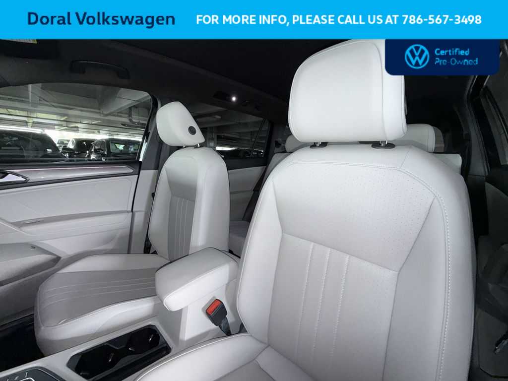 Thumbnail: 2023 Volkswagen Tiguan - 14