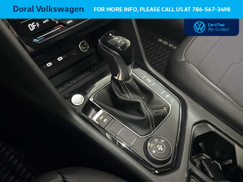 Thumbnail: 2025 Volkswagen Taos - 21