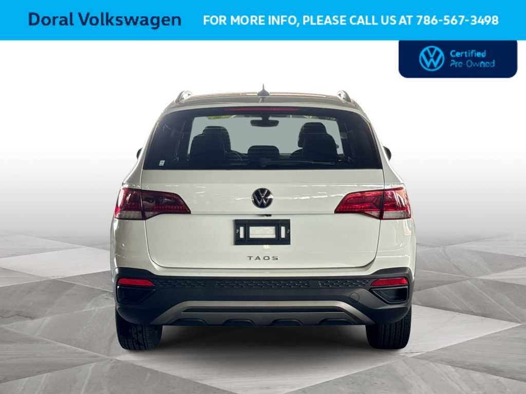 Thumbnail: 2023 Volkswagen Taos - 7