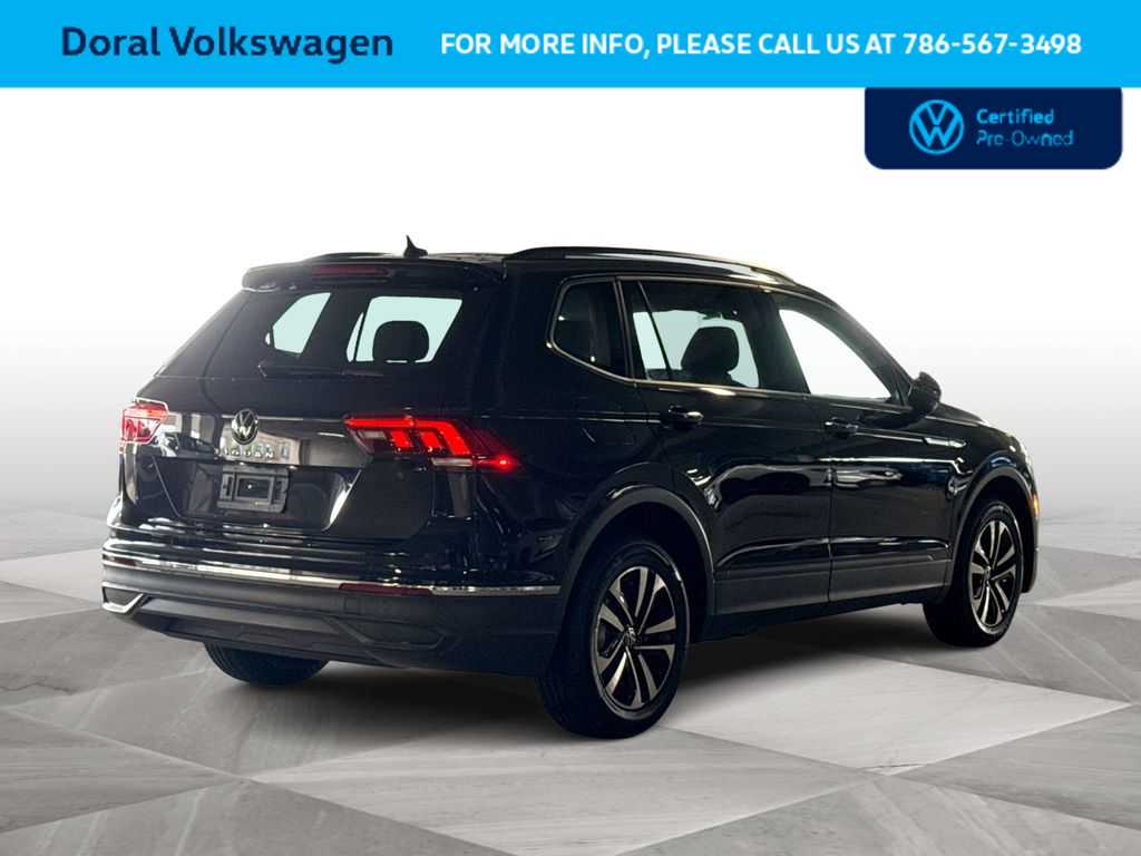 Thumbnail: 2023 Volkswagen Tiguan - 8