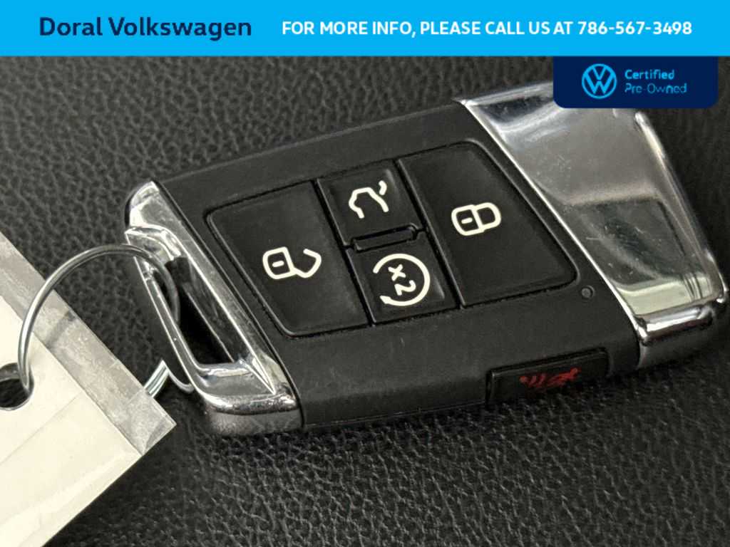 Thumbnail: 2022 Volkswagen Atlas - 28