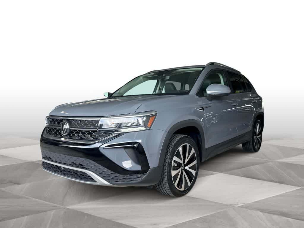 Thumbnail: 2023 Volkswagen Taos - 4