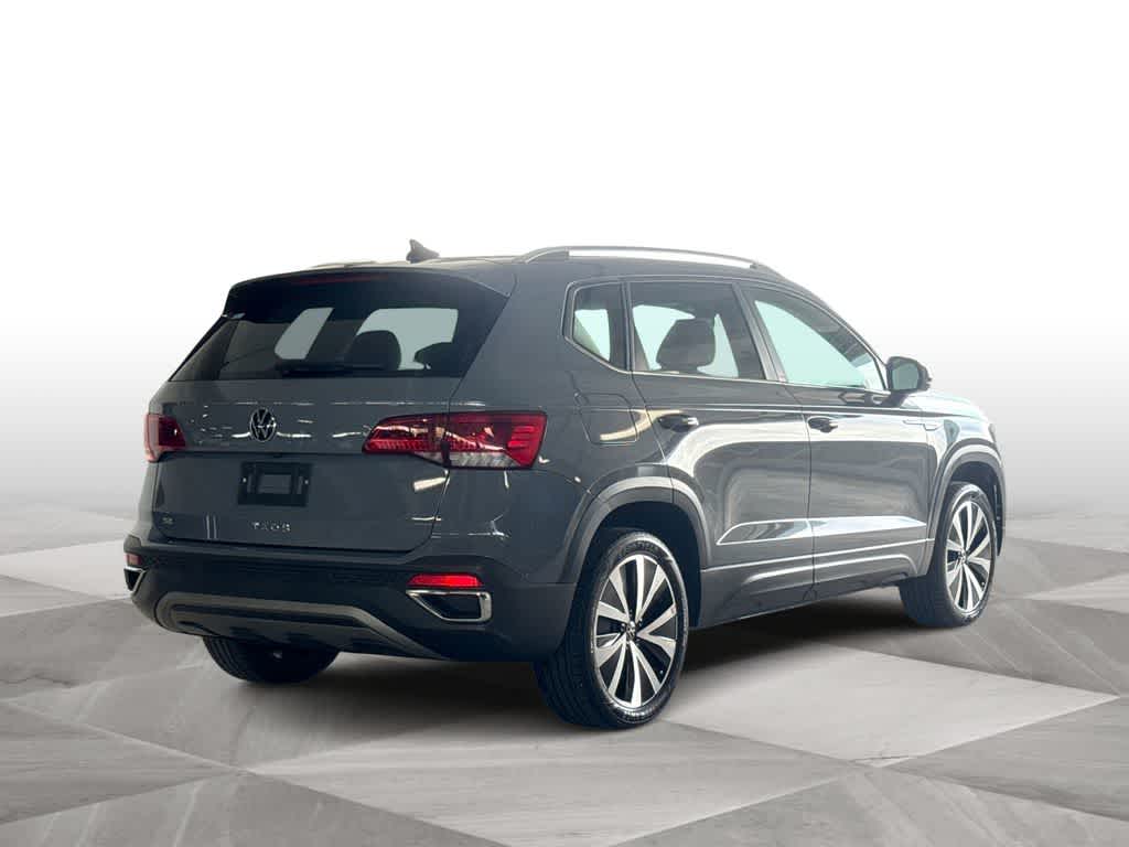 Thumbnail: 2023 Volkswagen Taos - 8