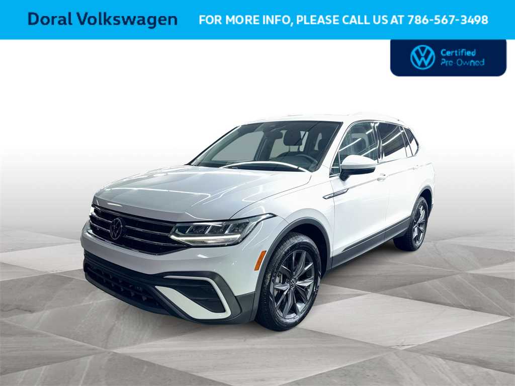 Thumbnail: 2022 Volkswagen Tiguan - 1