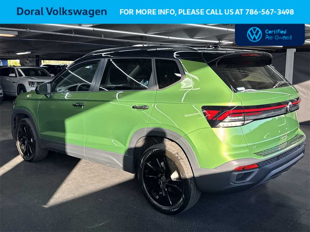 Thumbnail: 2025 Volkswagen Taos - 15