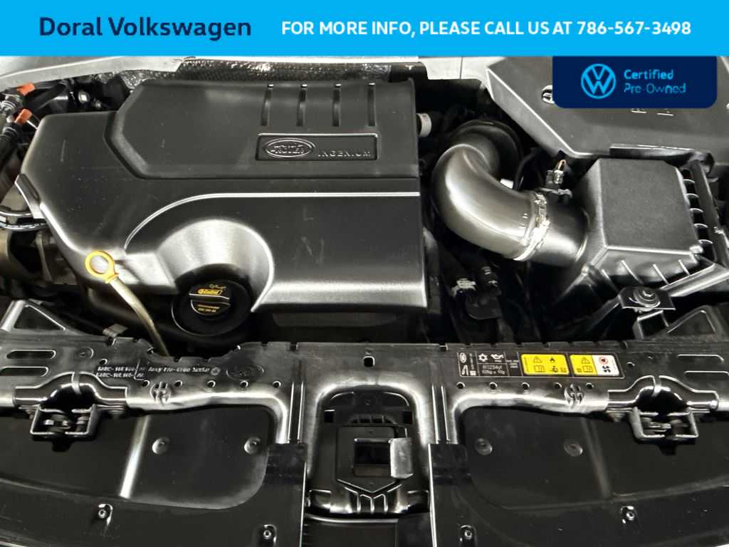 Thumbnail: 2020 Land Rover Range Rover Evoque - 12