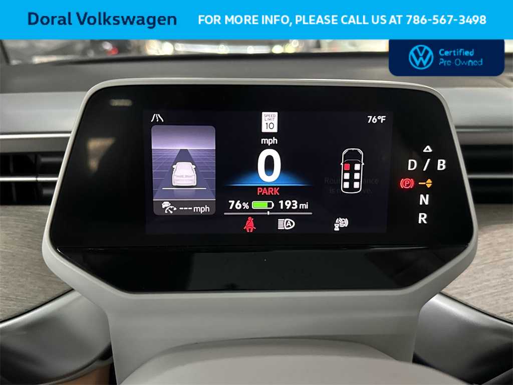 Thumbnail: 2025 Volkswagen ID.Buzz - 16