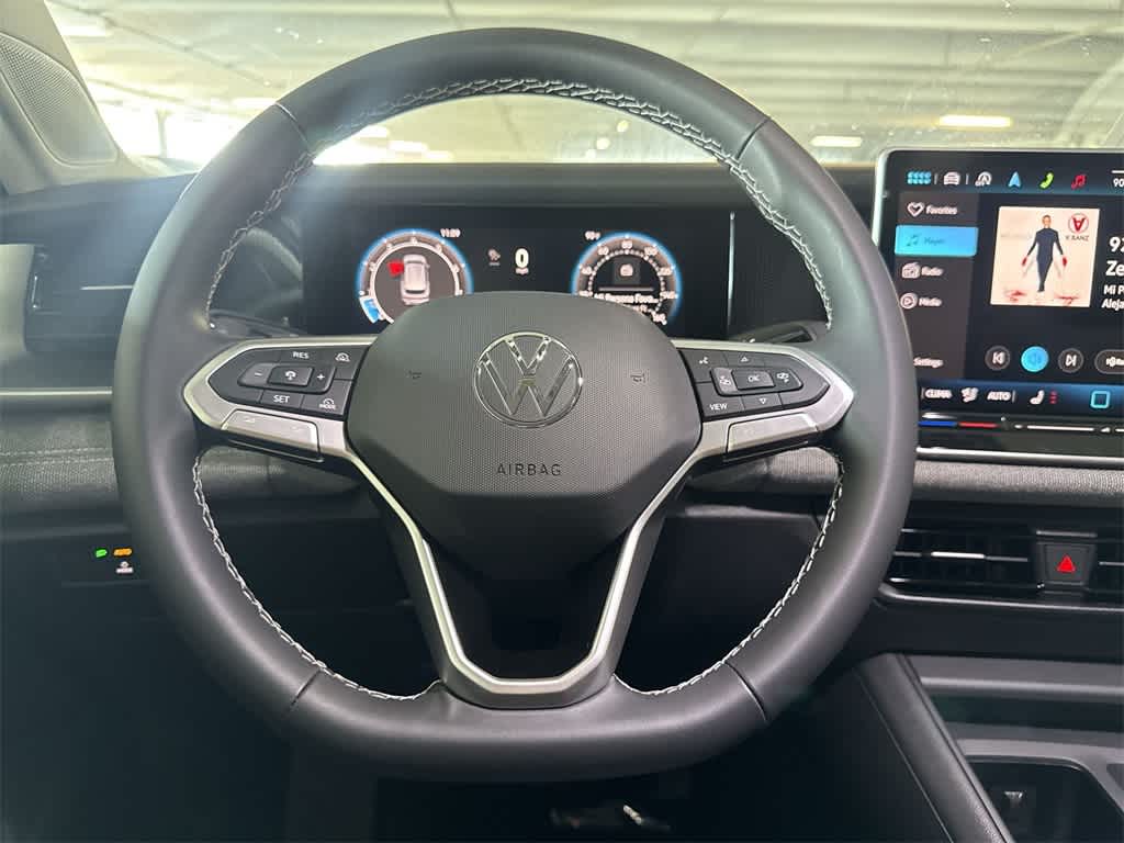Thumbnail: 2025 Volkswagen Tiguan - 15