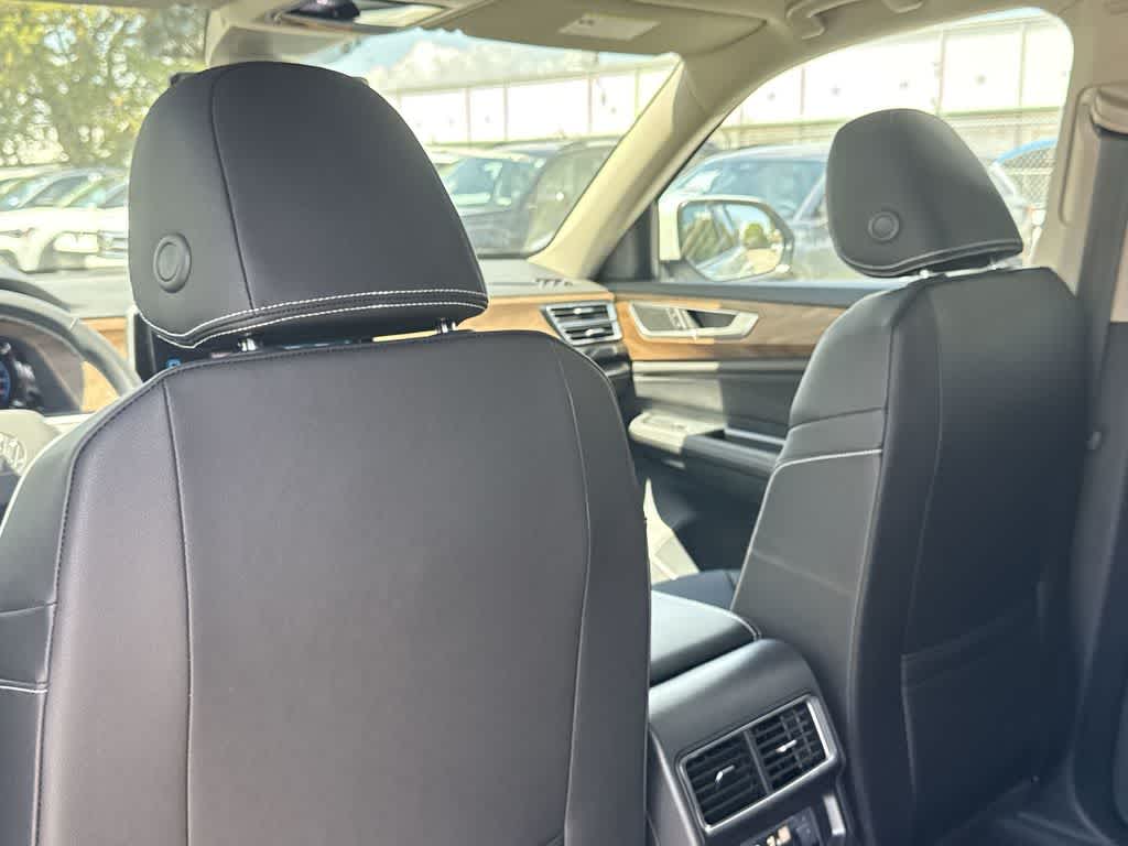 Thumbnail: 2026 Volkswagen Atlas - 23