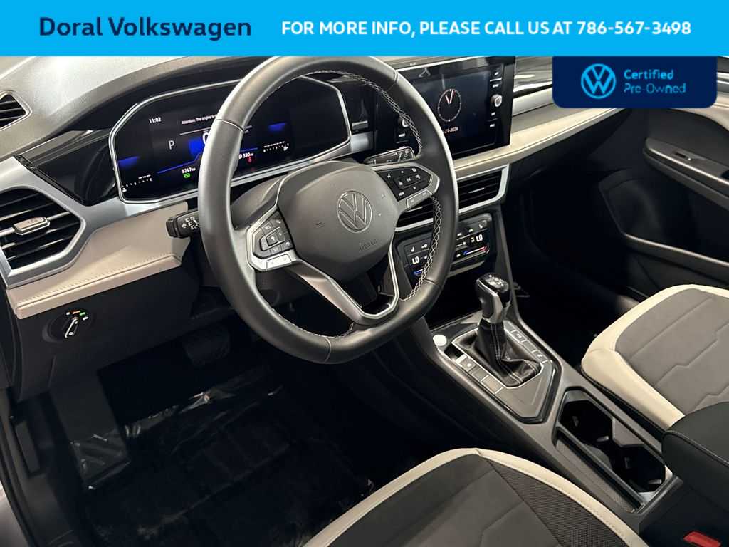 Thumbnail: 2025 Volkswagen Taos - 13