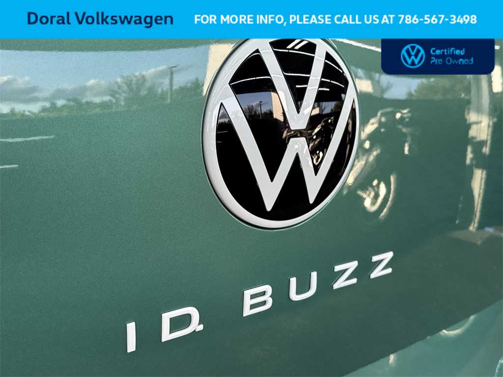 Thumbnail: 2025 Volkswagen ID.Buzz - 11