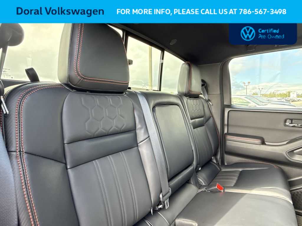 Thumbnail: 2023 Nissan Frontier - 26