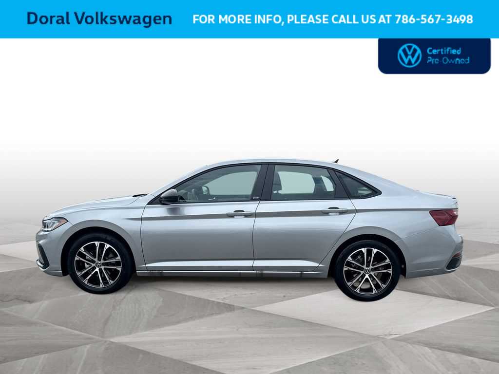 Thumbnail: 2025 Volkswagen Jetta - 5