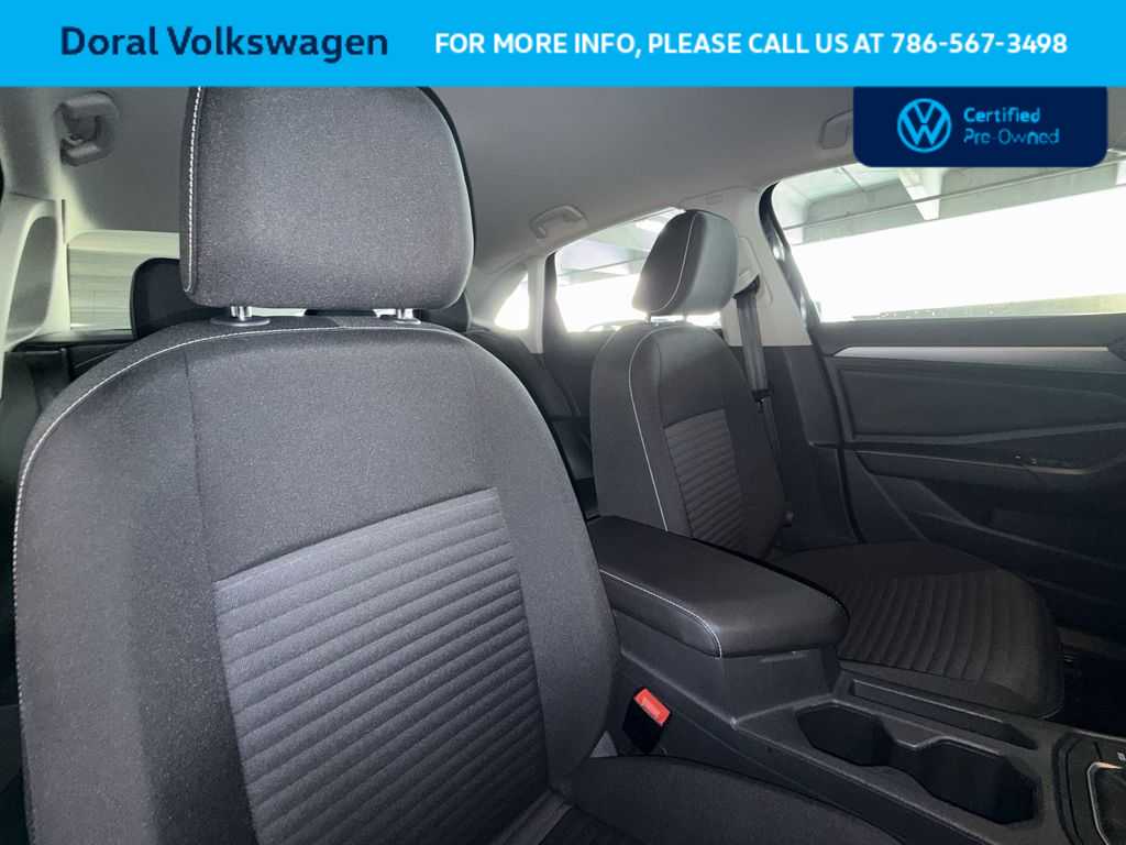 Thumbnail: 2023 Volkswagen Jetta - 27