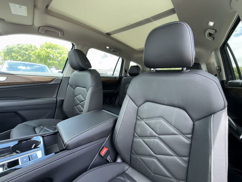 Thumbnail: 2026 Volkswagen Atlas - 14