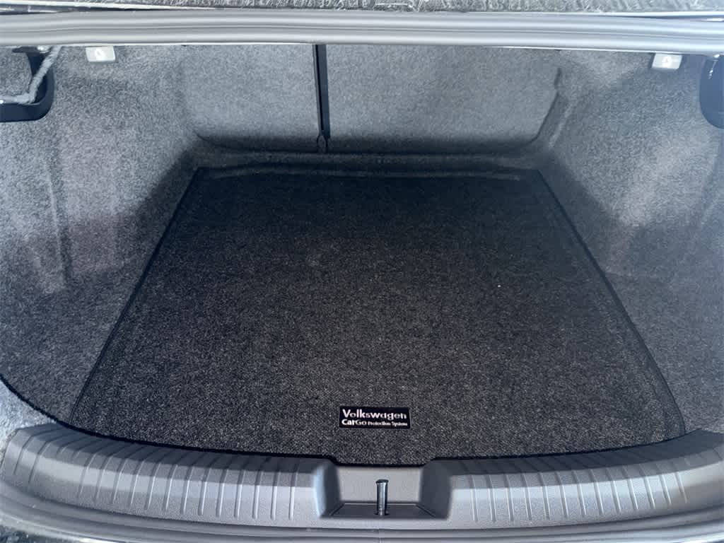 Thumbnail: 2026 Volkswagen Jetta - 25