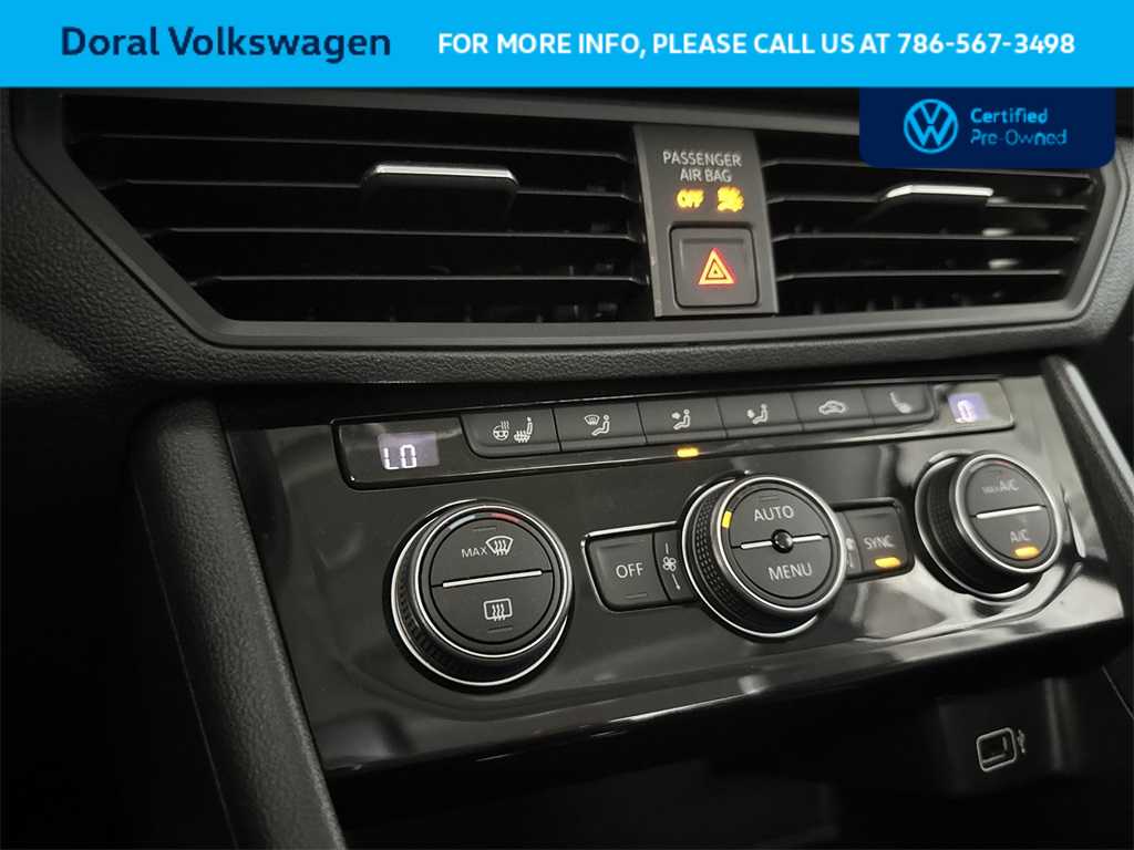 Thumbnail: 2019 Volkswagen Jetta - 20