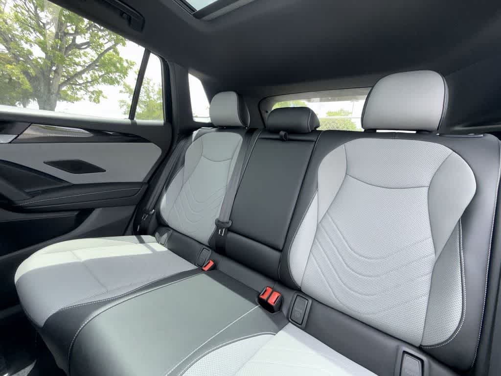Thumbnail: 2026 Volkswagen Tiguan - 21
