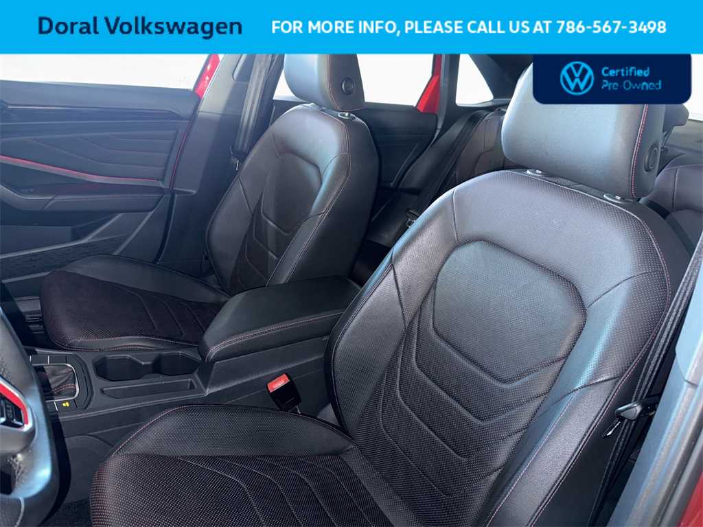 Thumbnail: 2023 Volkswagen Jetta - 14