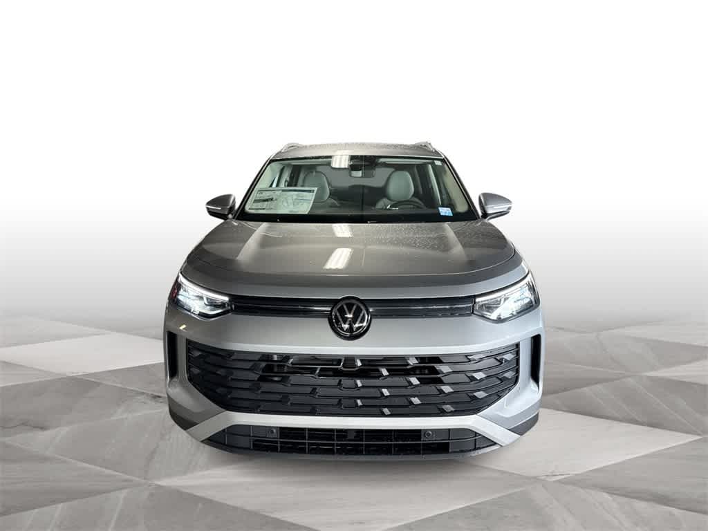 Thumbnail: 2025 Volkswagen Tiguan - 3