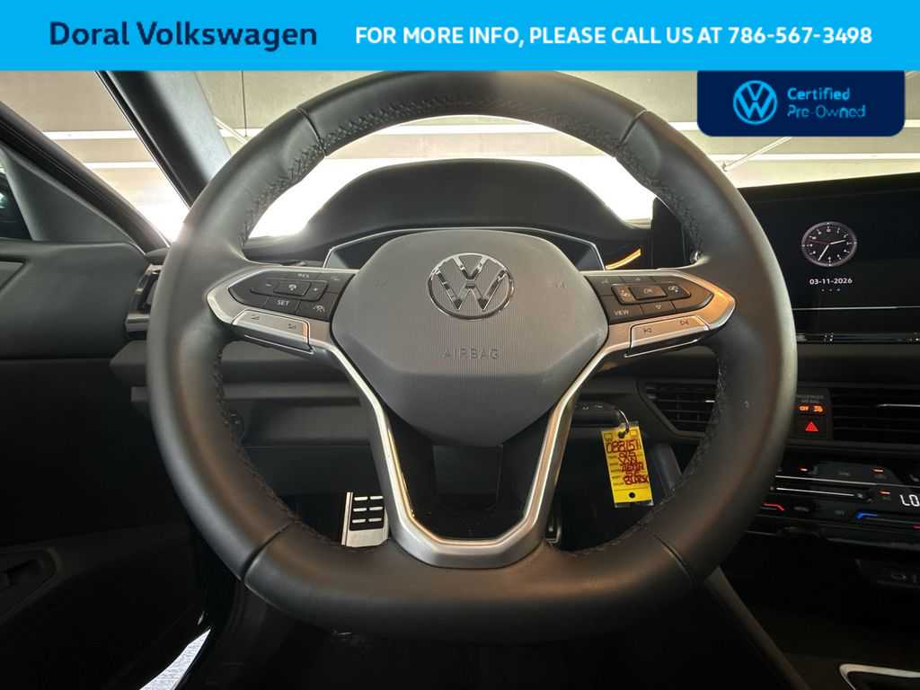 Thumbnail: 2025 Volkswagen Jetta - 15