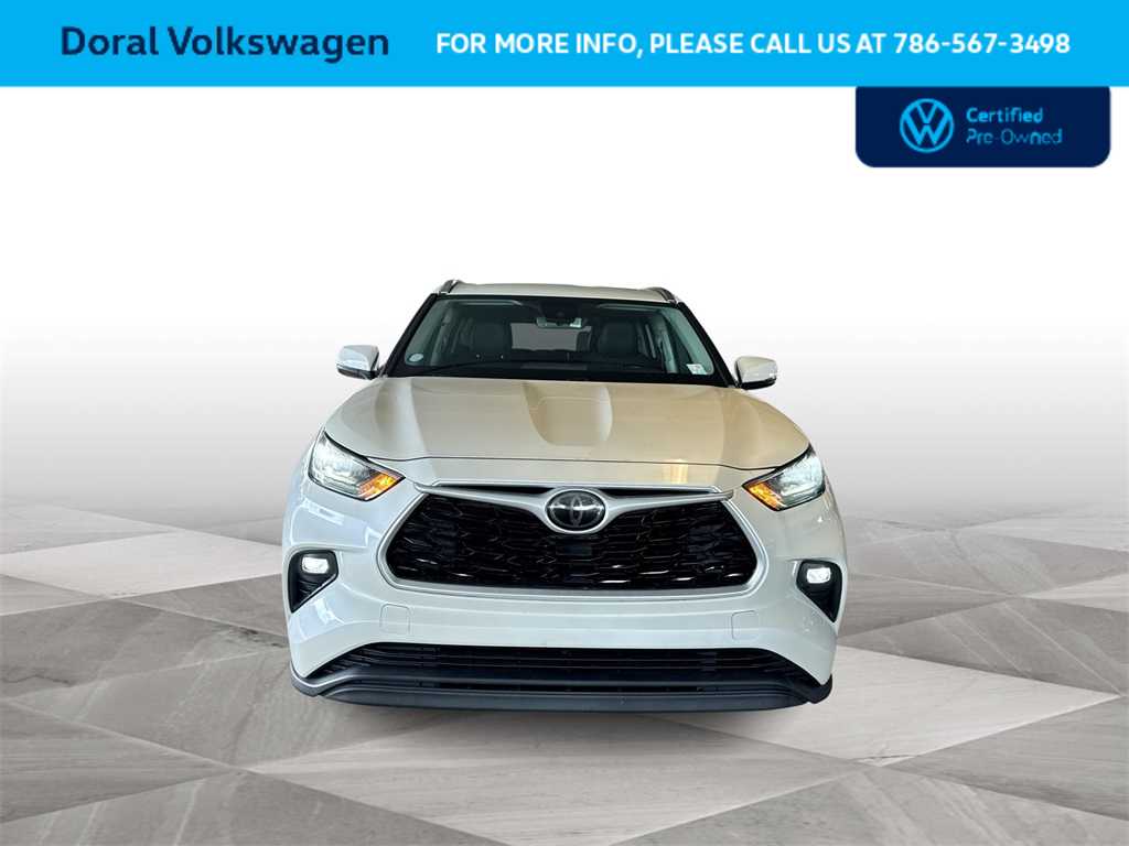 Thumbnail: 2020 Toyota Highlander - 3