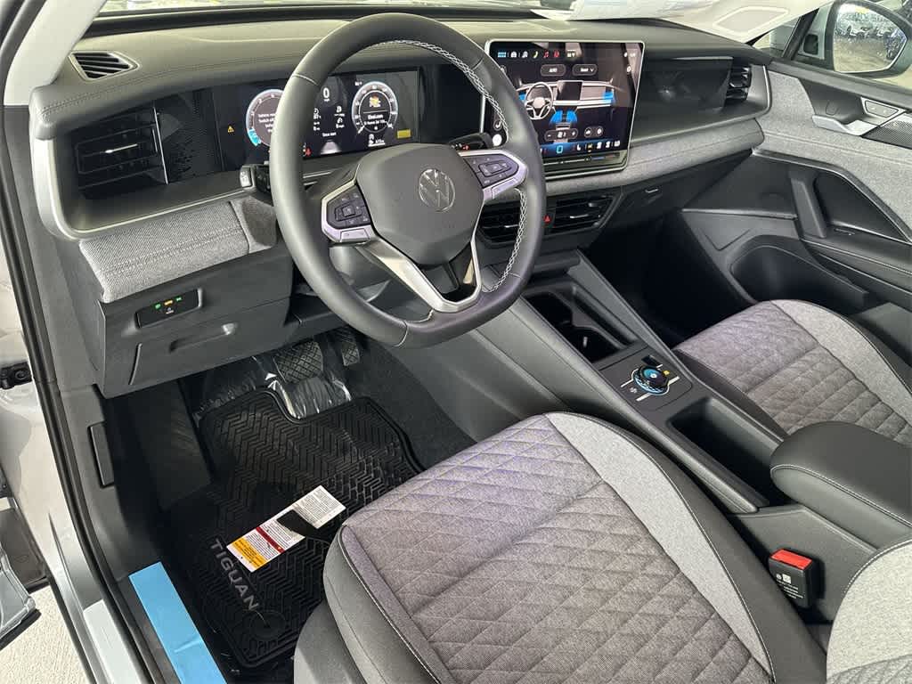Thumbnail: 2026 Volkswagen Tiguan - 13