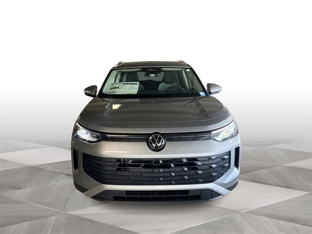 Thumbnail: 2025 Volkswagen Tiguan - 3
