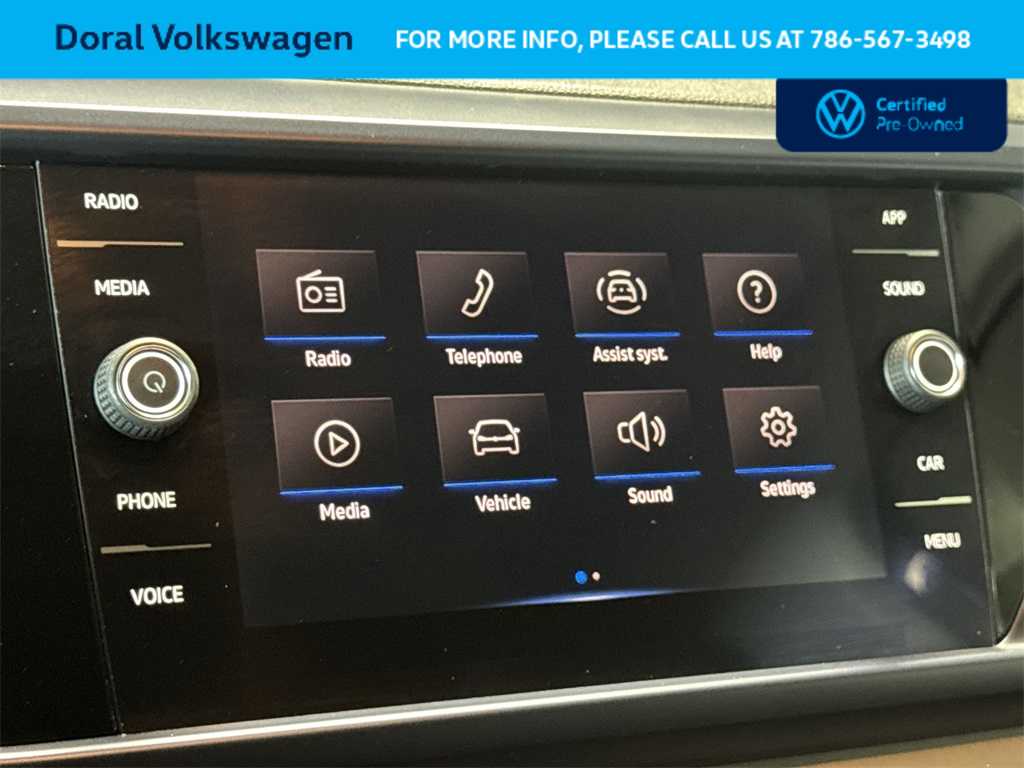 Thumbnail: 2022 Volkswagen Taos - 18