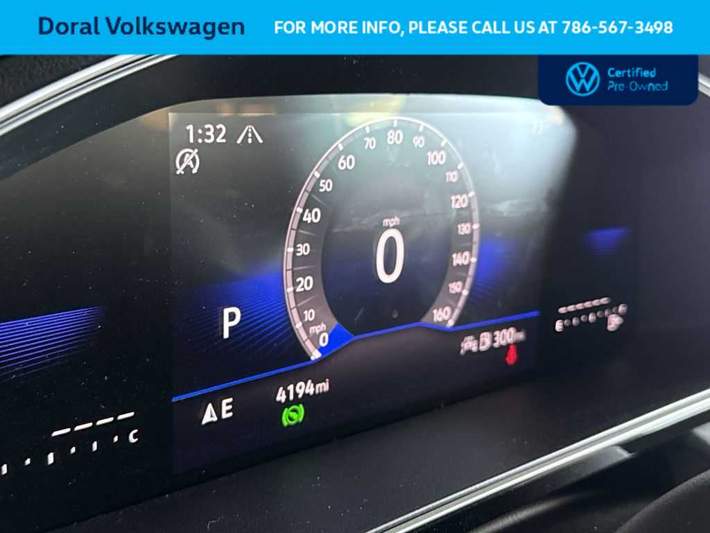 2025 Volkswagen Jetta SE - Photo 16