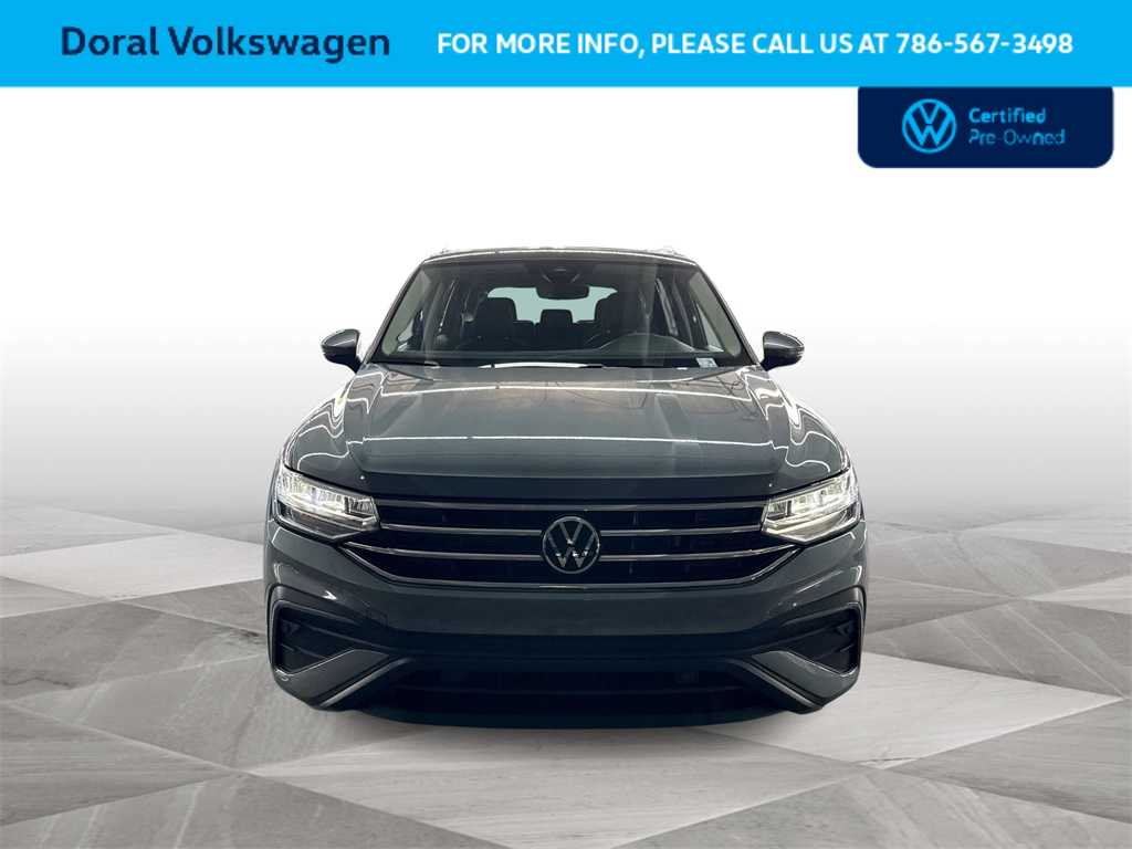 Thumbnail: 2023 Volkswagen Tiguan - 3