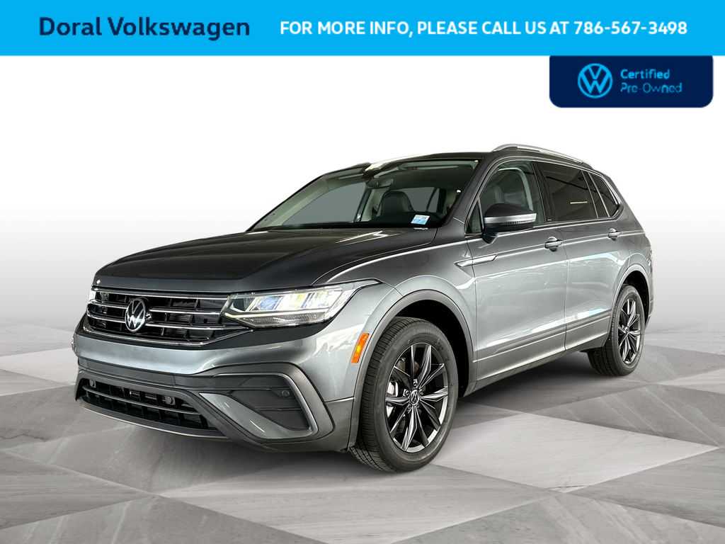 Thumbnail: 2023 Volkswagen Tiguan - 1