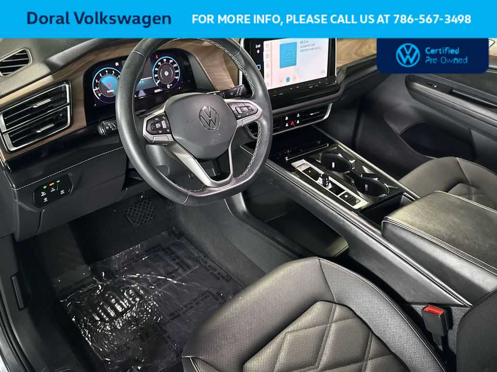 Thumbnail: 2024 Volkswagen Atlas - 13