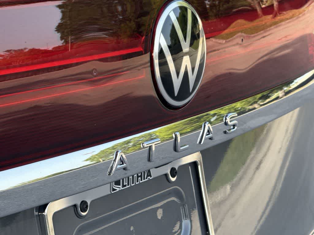 Thumbnail: 2026 Volkswagen Atlas - 10