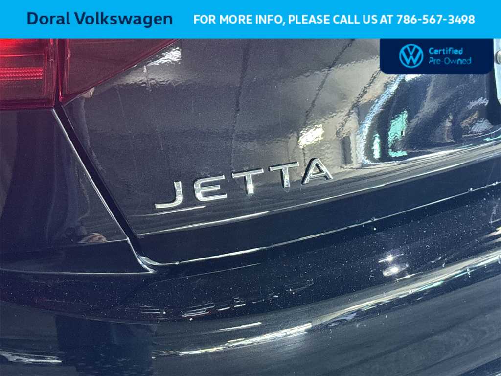Thumbnail: 2024 Volkswagen Jetta - 10