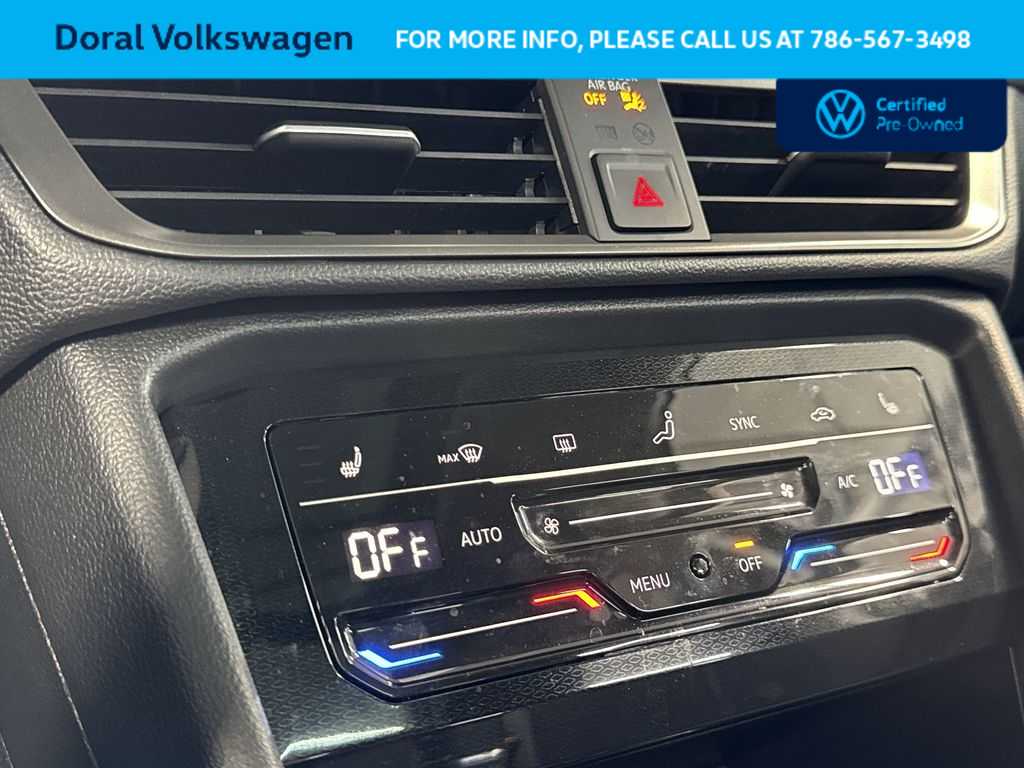 Thumbnail: 2025 Volkswagen Taos - 19