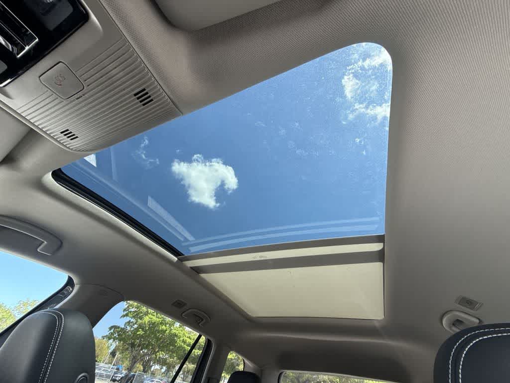 Thumbnail: 2026 Volkswagen Atlas - 17