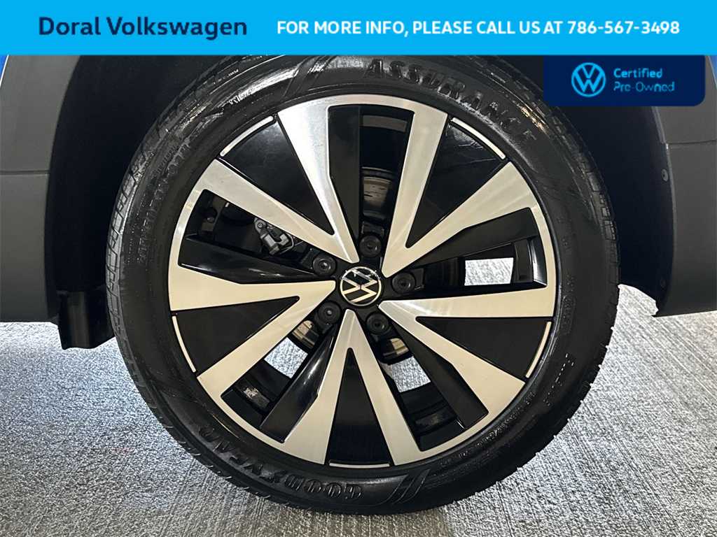 Thumbnail: 2023 Volkswagen Taos - 11