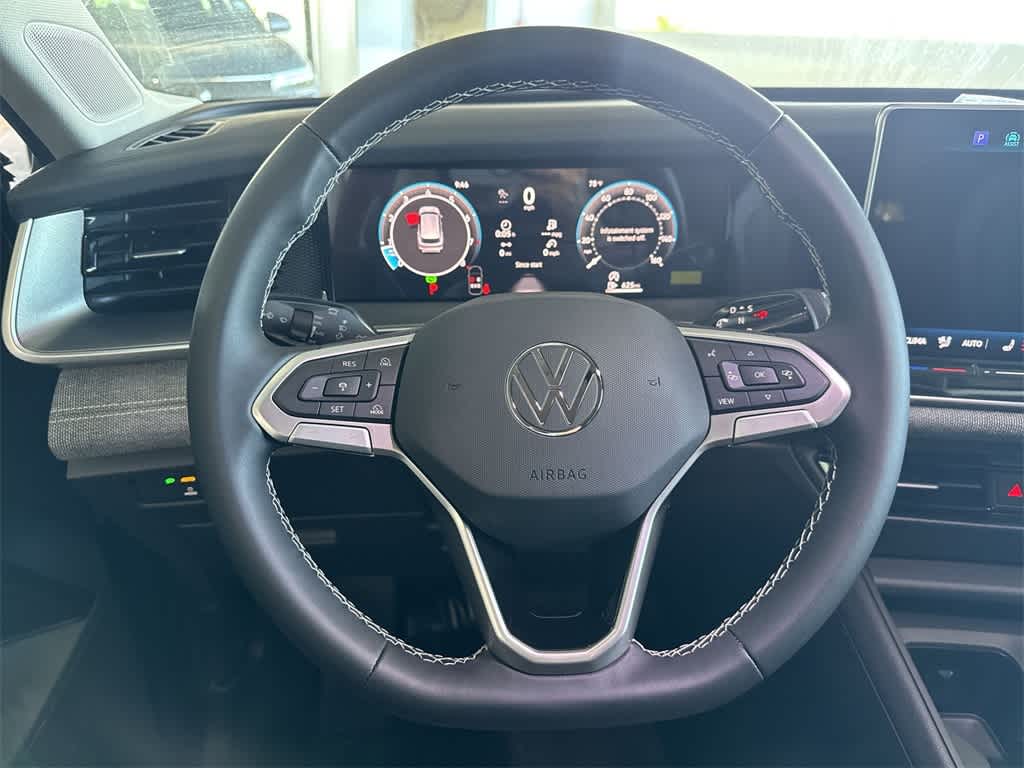 Thumbnail: 2026 Volkswagen Tiguan - 15