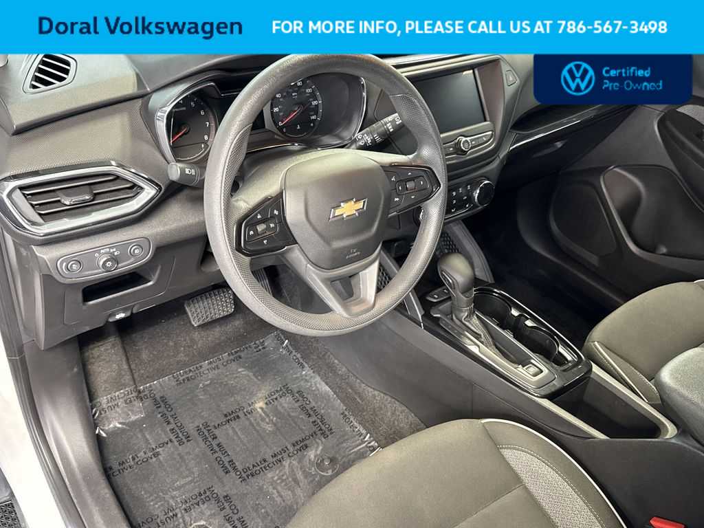 Thumbnail: 2023 Chevrolet TrailBlazer - 13