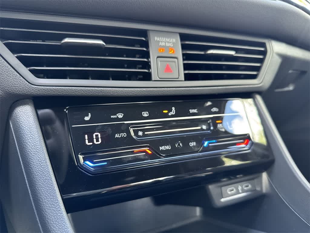 Thumbnail: 2025 Volkswagen Jetta - 20