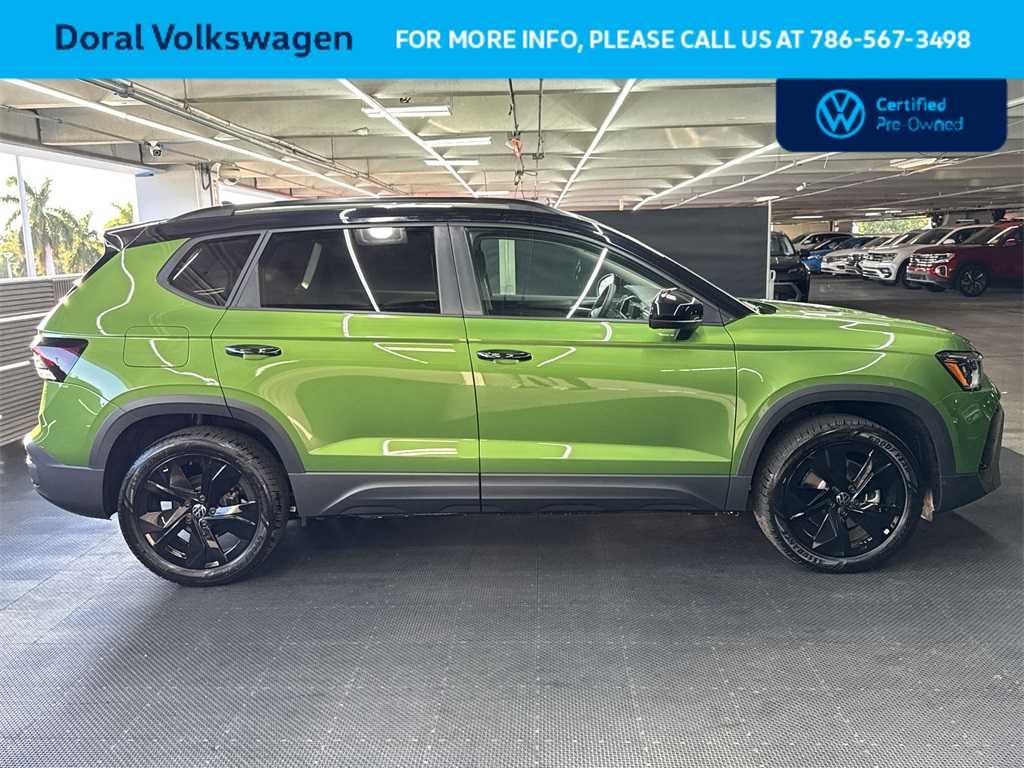 Thumbnail: 2025 Volkswagen Taos - 12