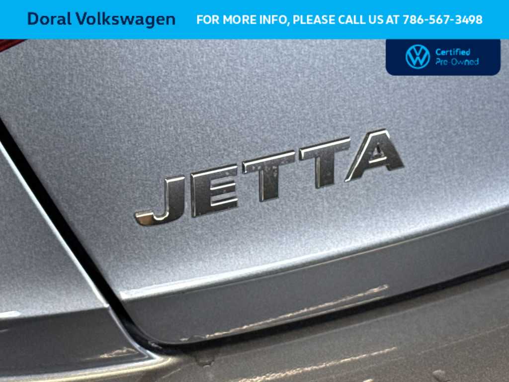 Thumbnail: 2021 Volkswagen Jetta - 10