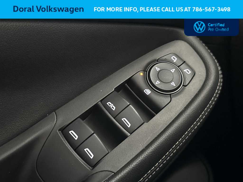 Thumbnail: 2021 Buick Encore GX - 17