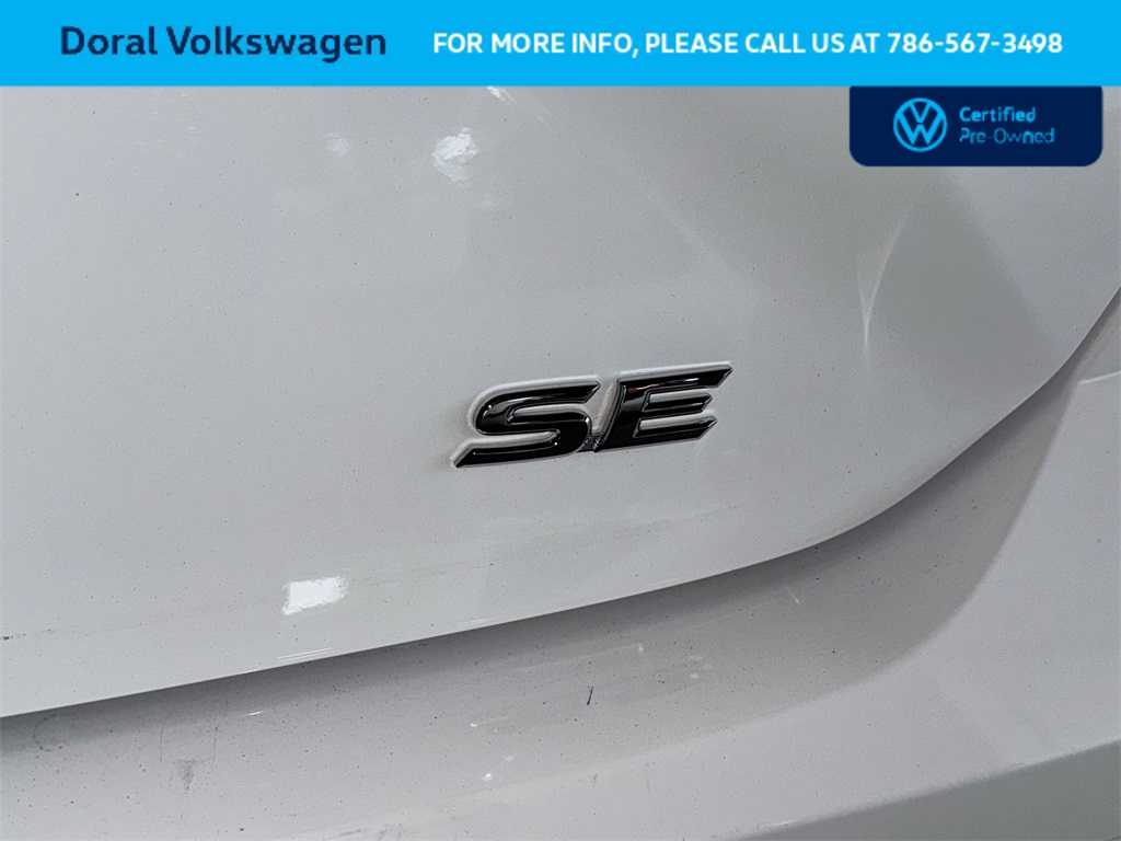 Thumbnail: 2025 Toyota Camry - 11