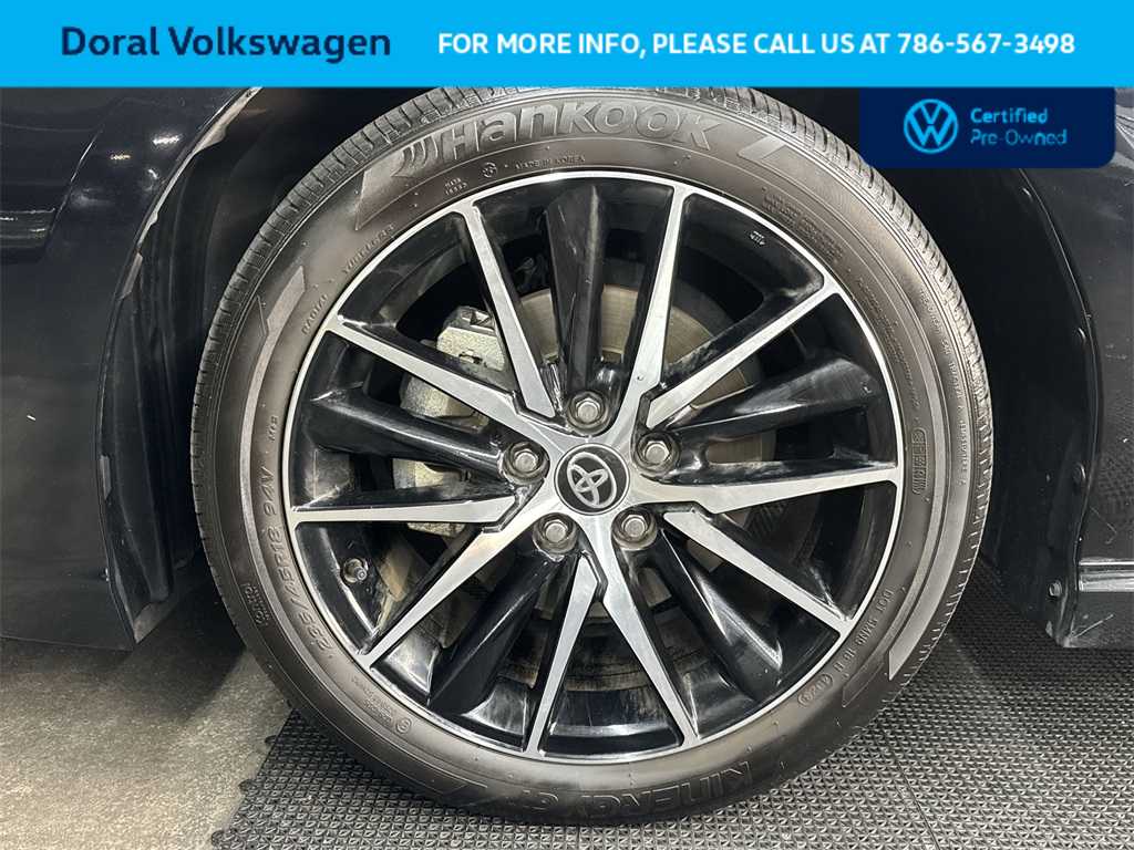 Thumbnail: 2024 Toyota Camry - 10