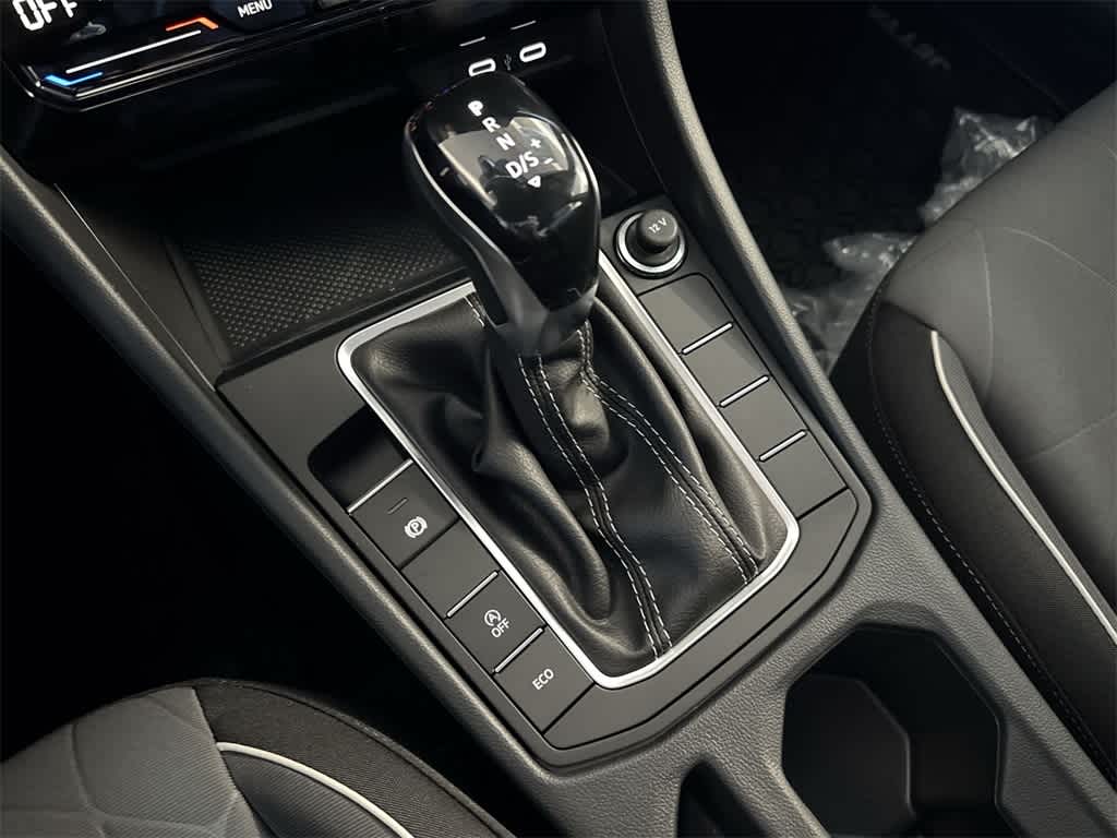 Thumbnail: 2026 Volkswagen Jetta - 21