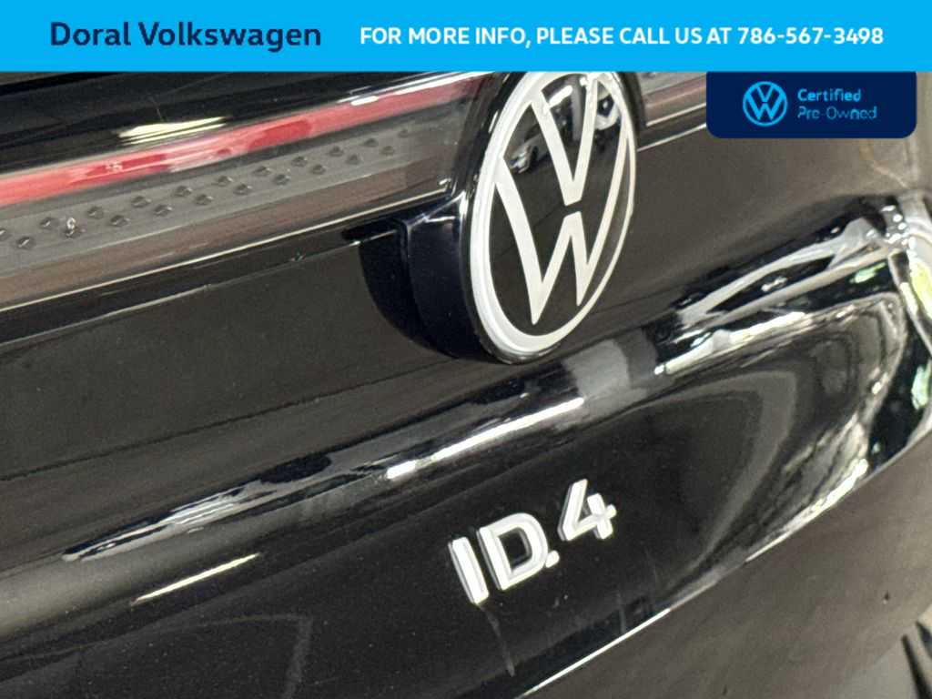 Thumbnail: 2023 Volkswagen ID.4 - 10