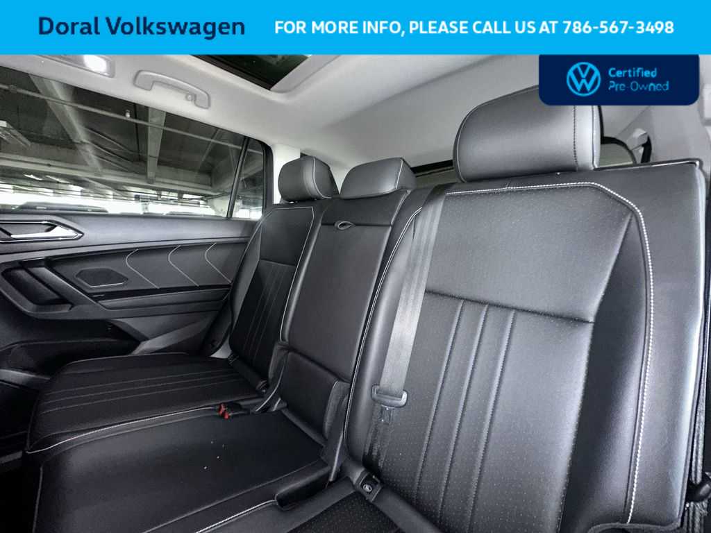 Thumbnail: 2023 Volkswagen Tiguan - 22